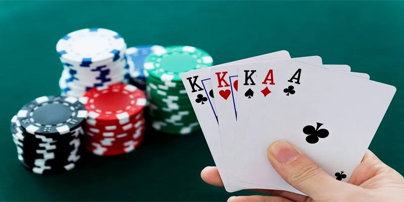 Luật chơi Poker đơn giản chi tiết cho người mới